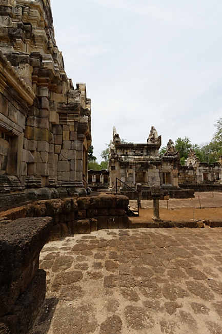29-Prasat Sdok Kok Thom (2013)-072